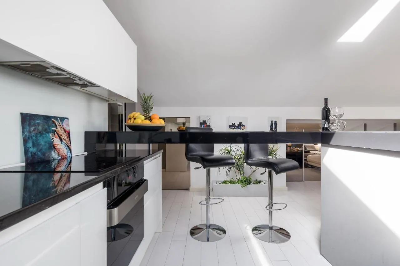 Apartment Studio Apartman Rilala Rijeka Croatia